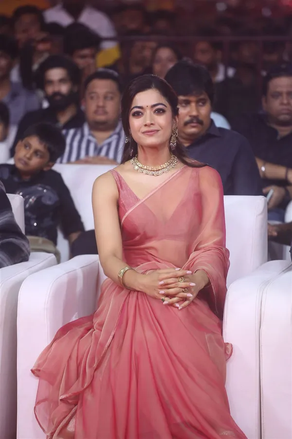 Pink_Preimium_&_Elegant_Fandy_Satin_Saree_For_Women