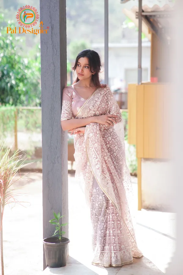 Pink_Preimium_&_Elegant_Georgette_Saree_For_Women