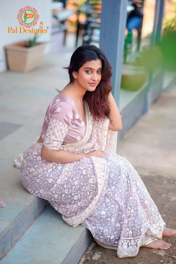 Pink_Preimium_&_Elegant_Georgette_Saree_For_Women