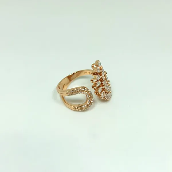 Multicolor_925_Silver_Ring_With_Rose_Gold_Polish_And_Large_Zircon_Stone