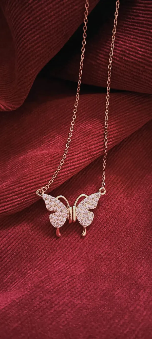 8k_Gold_Plated_Stainless_Steel_Antique_Anti_Tarnish_Butterfly_Shaped_Pendant_Necklace_For_Women