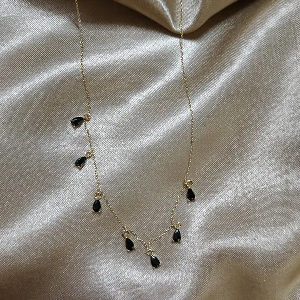 Black_&_8k_Gold_Plated_Stainless_Steel_Stone_Studded_Anti_Tarnish_Jewellery_For_Women