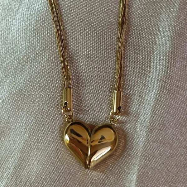 8k_Gold_Plated_Pendant_For_Women_|_Anti_Tarnish__Stainless_Steel_Necklace