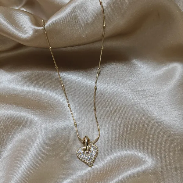 8k_Gold_Plated_Heart_Shaped_Necklace_For_Women_|_Anti_Tarnish_Stainless_Steel_Stone_Studded_Pendant