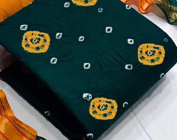 Unstitched_Green_&_Yellow_Pure_Cotton_Bandhni_Dress_Material_For_Women