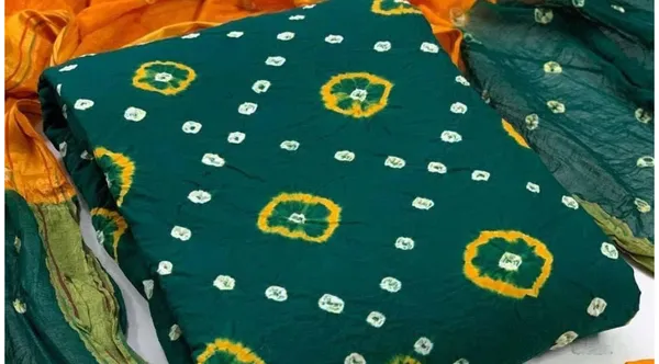 Unstitched_Green_&_Yellow_Pure_Cotton_Bandhni_Dress_Material_For_Women