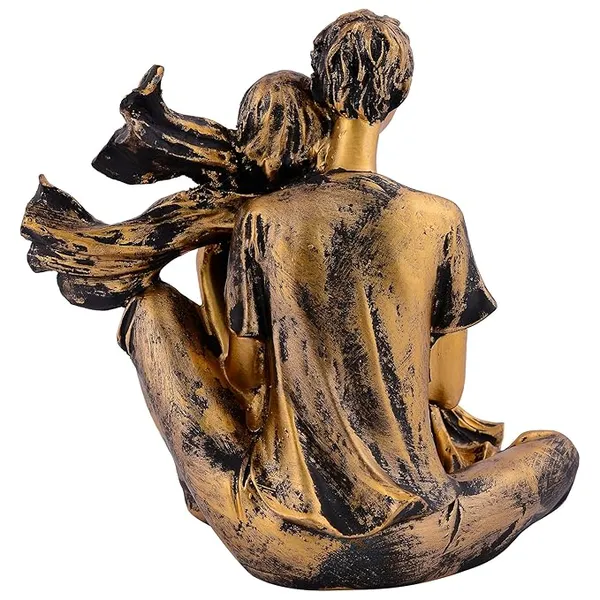 Golden_Resin_Romantic_Couple_Showpiece_For_Home_And_Office_Decor_10_X_7_X_7_Cm