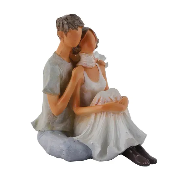 Handcrafted_Resin_Love_Couple_Figurine_Modern_Home_And_Office_Decor_10_X_7_X_7_Cm