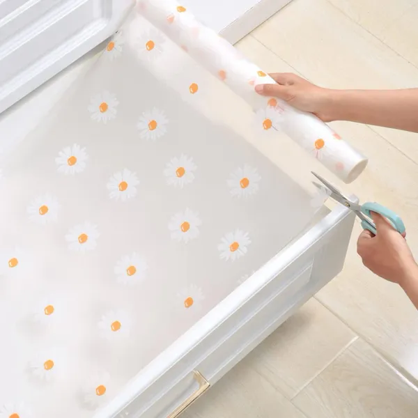Waterproof_and_reusable_Anti-Slip_Cabinet_&_Drawer_Protection_Liner_roll_(45*125cm)_(mixprint)