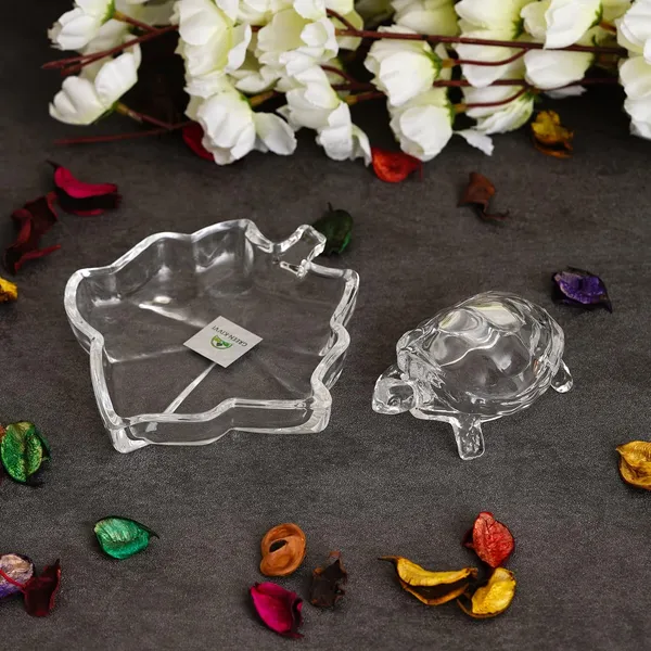 Transparent_Crystal_Turtle_Tortoise_with_plate_for_Feng_Shui_and_Vastu_Best_gift_for_career_and_good_luck