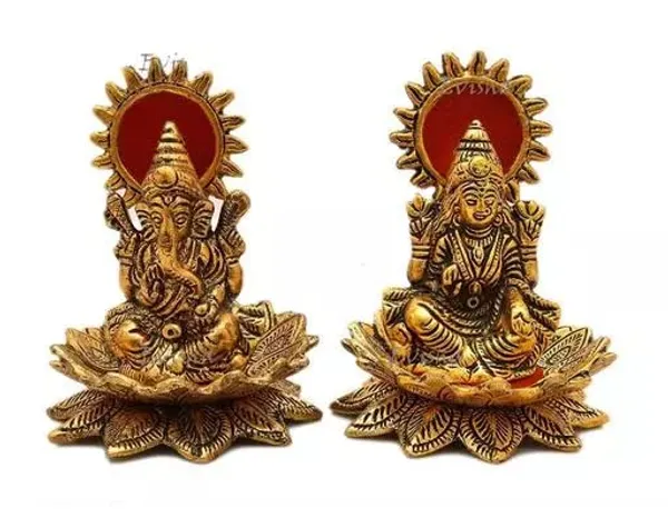 Golden_Metal_Statue_Antique_Finish_Of_Lotus_Sitting_Lord_Lakshmi_&_Ganesha_(5L_X_5W_X_5H_Cm)