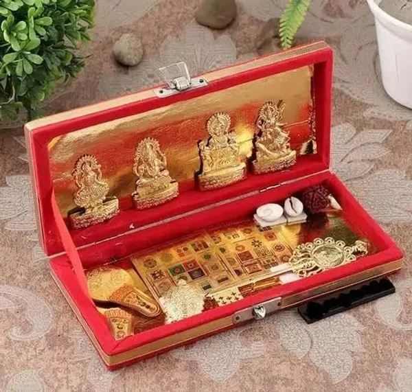 Multicolor_Brass_Sri_Dhan_Laxmi_-Kuber_Bhandari_Yantra_(38L_X_58W_X_28H_Mm)