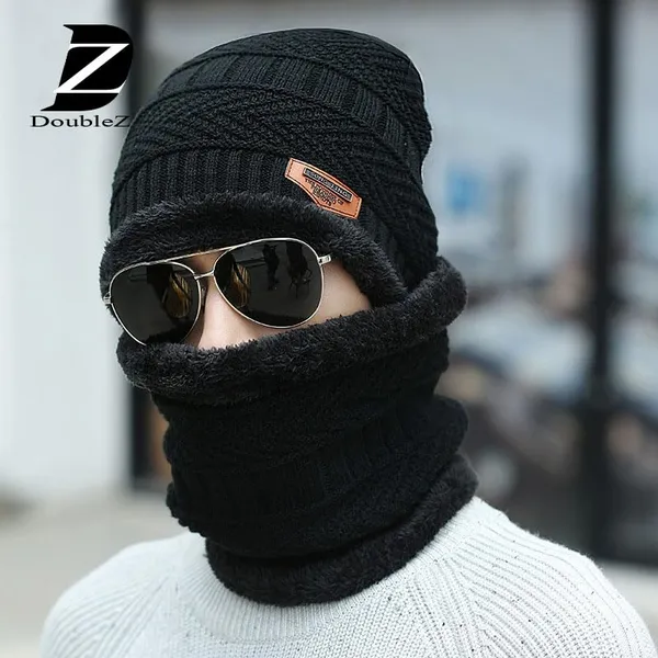 Black_Fleece-Lined_Hat_And_Scarf_For_Men
