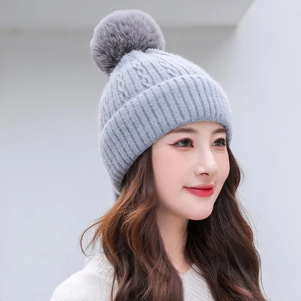 Grey_Soft_Woolen_Beanie_Cap_For_Women_&_Girls