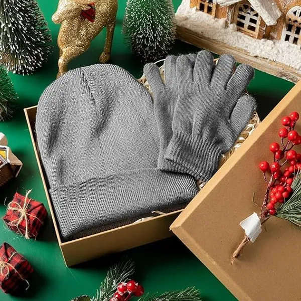 Grey_Winter_Beanie_Hat_Gloves_Set_For_Women_&_Men
