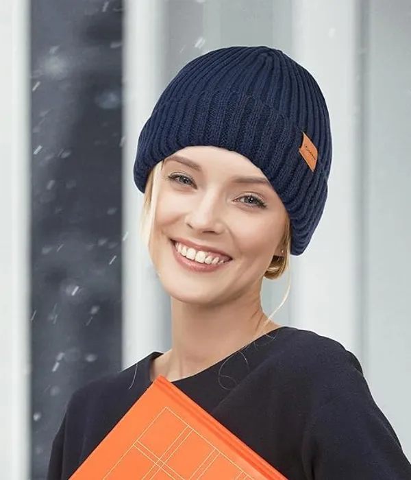 Navy_Winter_Beanie_Hat_And_Touchscreen_Gloves_Set_For_Men_And_Women