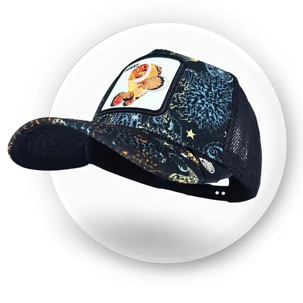 Black_Unique_Animal_Themed_Snapback_Hat_With_Wolf_Print_Patch