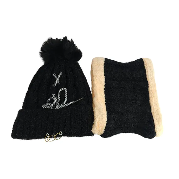 Black_Winter_Beanie_And_Neck_Warmer_Set_For_Women