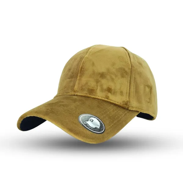 Golden_Velvet_Baseball_Cap_For_Man_And_Women
