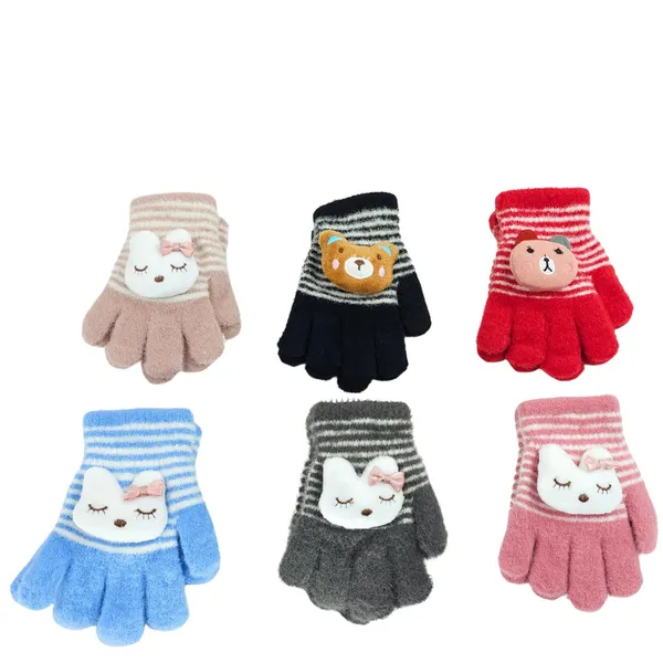Red_Cute_Toddler_Beanie_Hat_With_Heart_Design_Gloves