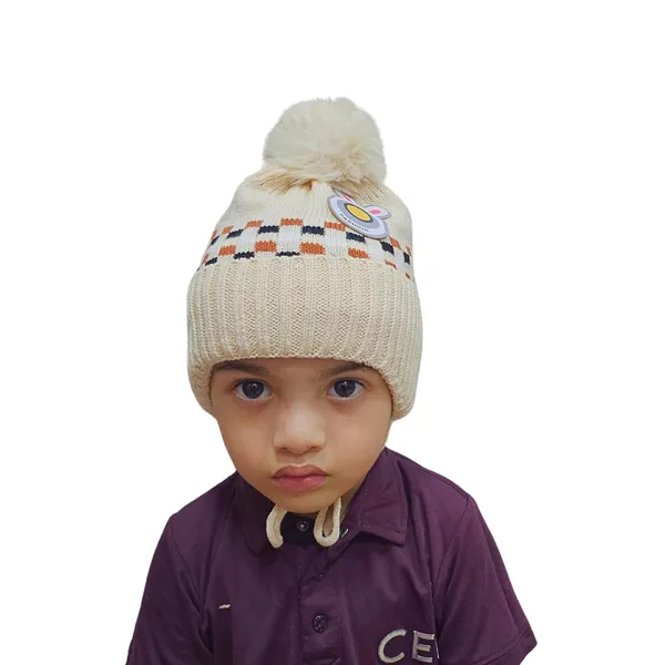 Cream_Winter_Cozy_Knit_Hat_For_Toddlers_With_Ear_Flaps