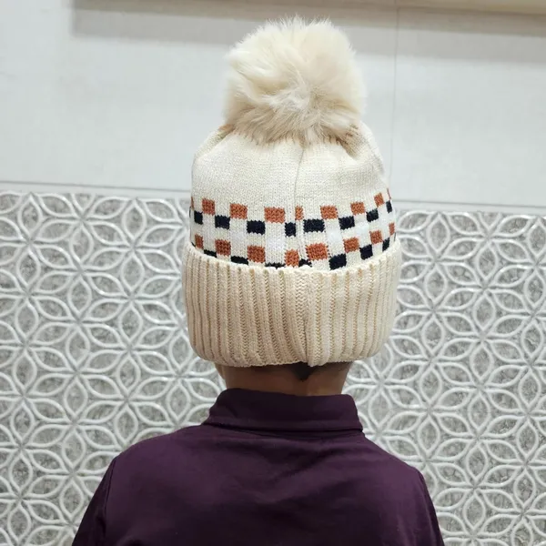 Cream_Winter_Cozy_Knit_Hat_For_Toddlers_With_Ear_Flaps