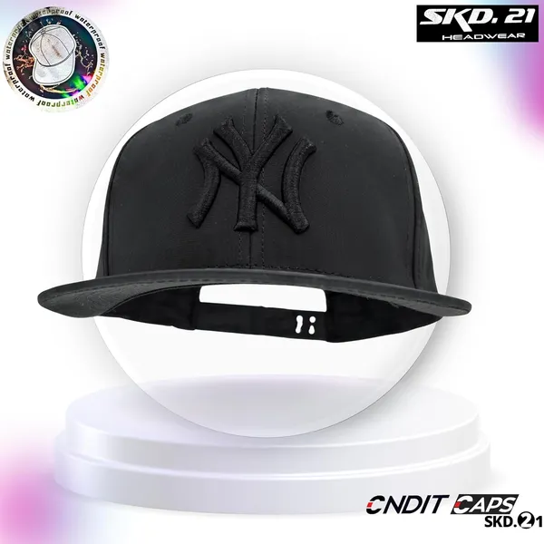 Black_Adjustable_&_Sweat-Free_Snapback_Ny_Polyester_Cap
