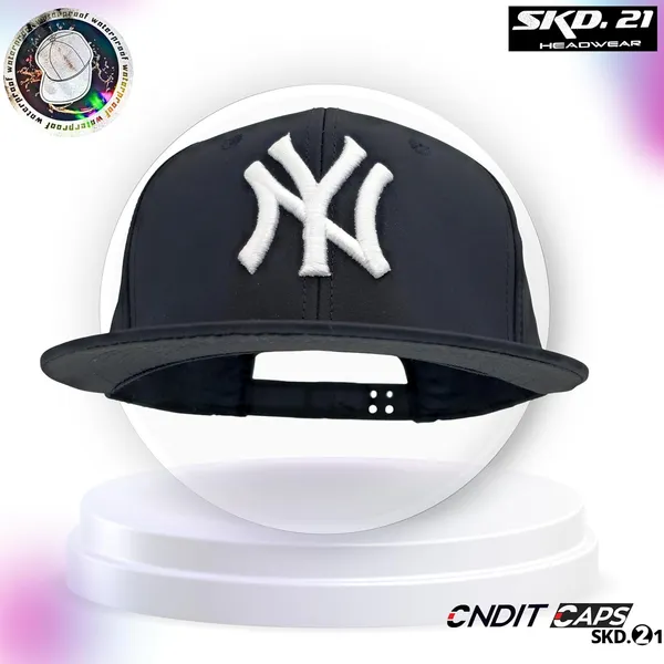 Black_Adjustable_&_Sweat-Free_Snapback_Ny_Polyester_Cap