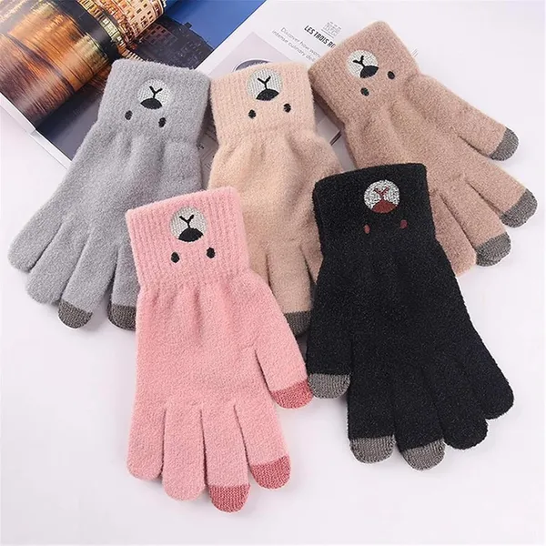 Black_Soft_Knit_Touchscreen_Winter_Gloves_For_Girls