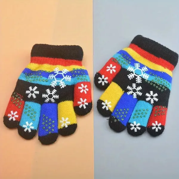 Black_Winter_Soft_Fleece_Gloves_For_Baby