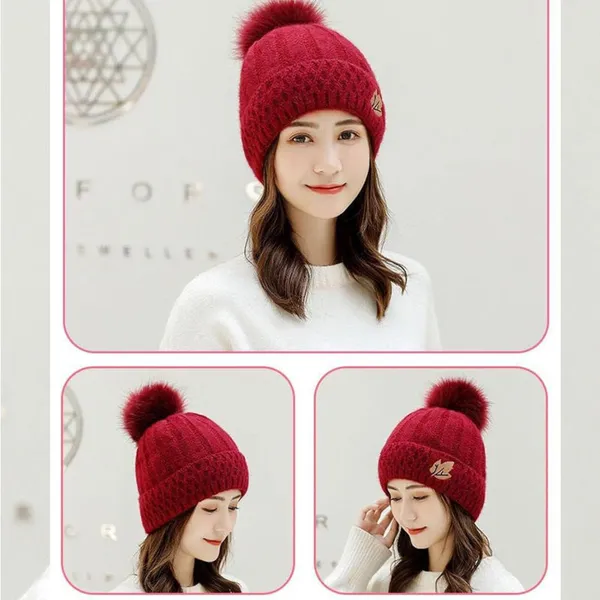 Black_Woolen_Winter_Beanie_&_Gloves_Set_For_Women