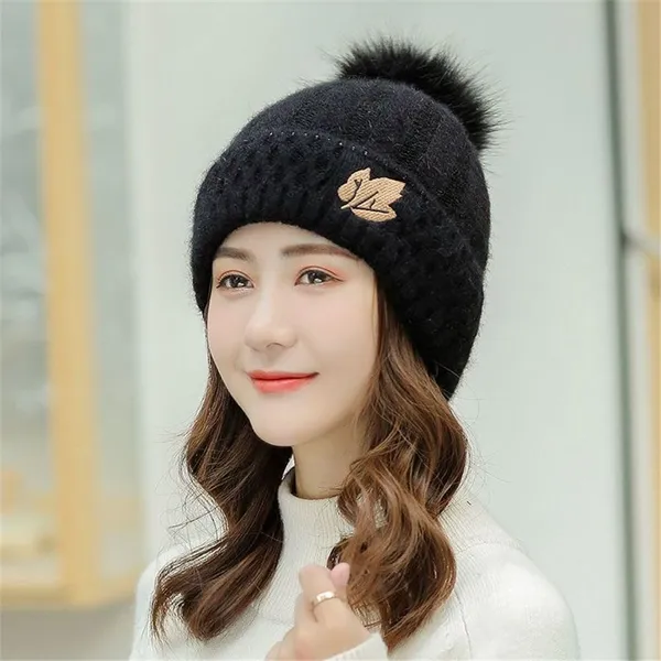 Black_Soft_Fuzzy_Warm_Cozy_And_Stylish_Winter_Beanie_For_Women_And_Girls