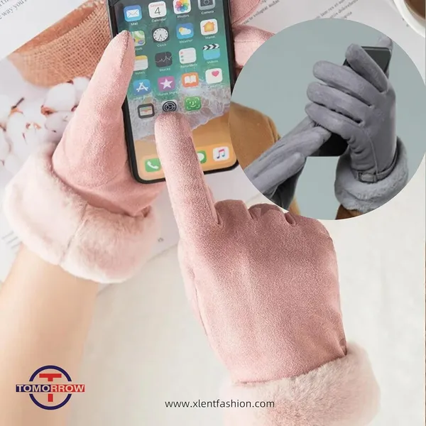 Grey_Soft_Warm_Touch_Screen_Gloves_For_Women