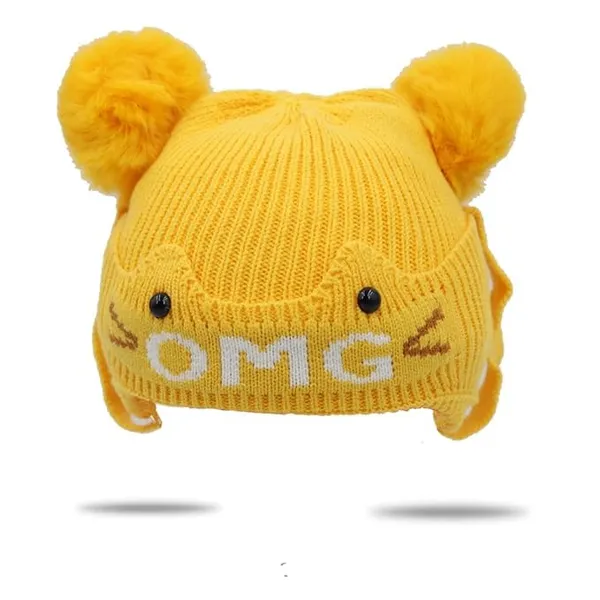 Yellow_Unisex_Winter_Slouch_Hat_With_Pom_Pom