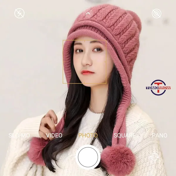 Rose_Pink_Ear_Protection_Winter_Beanie_For_Women