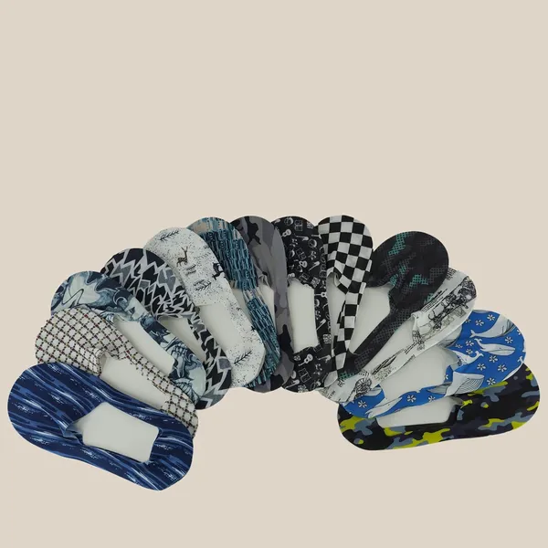 White_Invisible_&_Stylish_Patterned_No-Show_Socks_For_Men_And_Women_(Pack_Of_2)