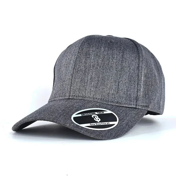 Black_Classic_Baseball_Cap_For_Men_&_Women