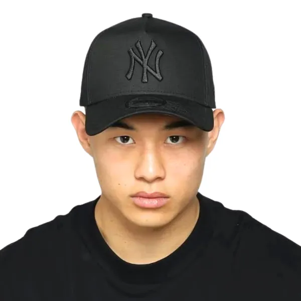 Black_Waterproof_Yankies_Ny_Baseball_Unisex_Adjustable_Strap_Stylish_Design_Sports_Cap