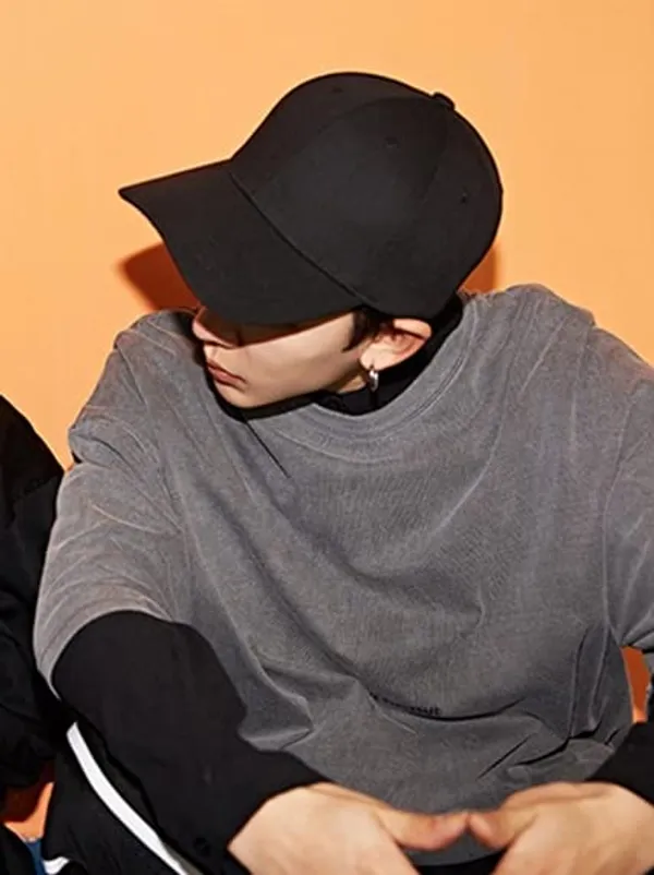 Black_Baseball_Caps_For_Men_&_Women
