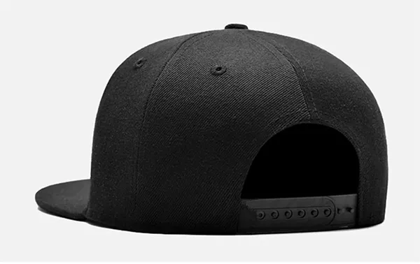 Black_Plain_Adjustable_Hip_Hop_Caps_For_Men_&_Women