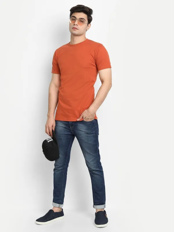 Brick_Red_Premium_Cotton_Round_Neck_Solid_T-Shirt_For_Men