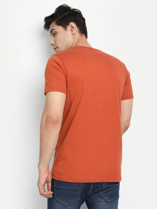 Brick_Red_Premium_Cotton_Round_Neck_Solid_T-Shirt_For_Men