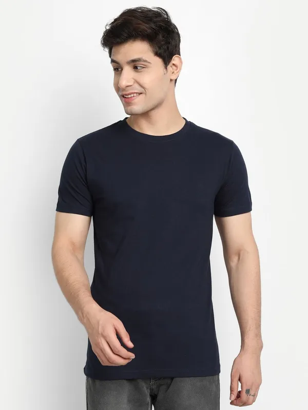Navy_Blue_Premium_Cotton_Round_Neck_Solid_T-Shirt_For_Men