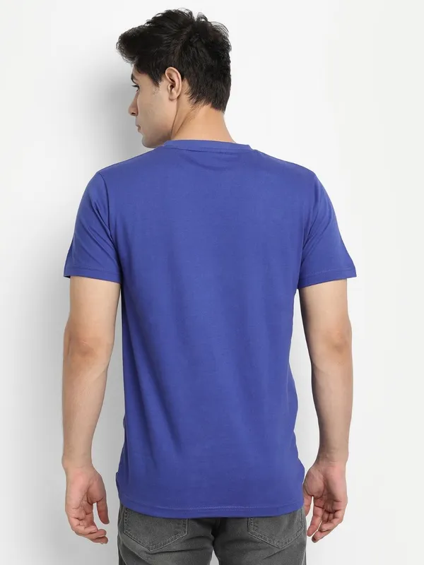 Royal_Blue_Premium_Cotton_Round_Neck_Solid_T-Shirt_For_Men