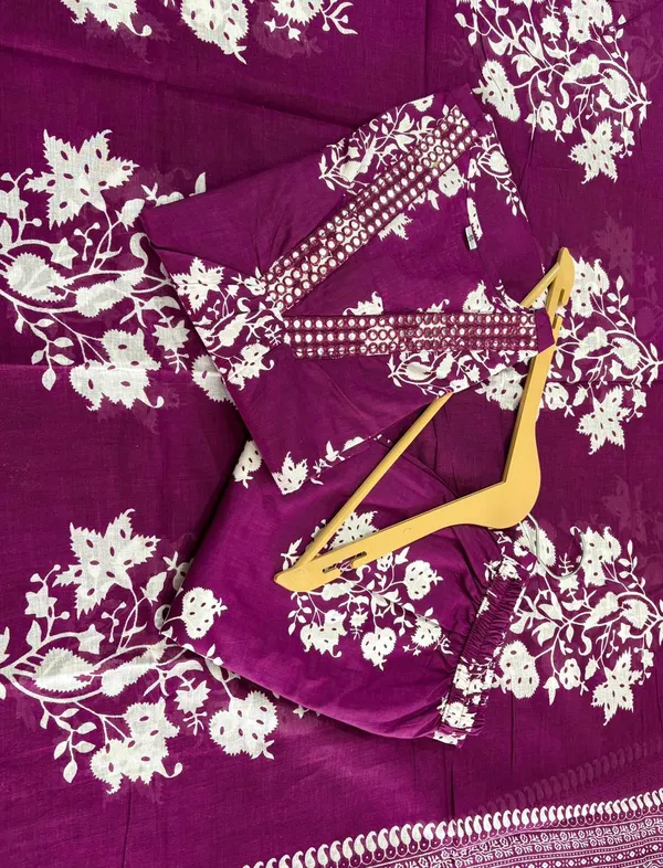 Premium_Anarkali_3-Piece_Set_with_Embroidery