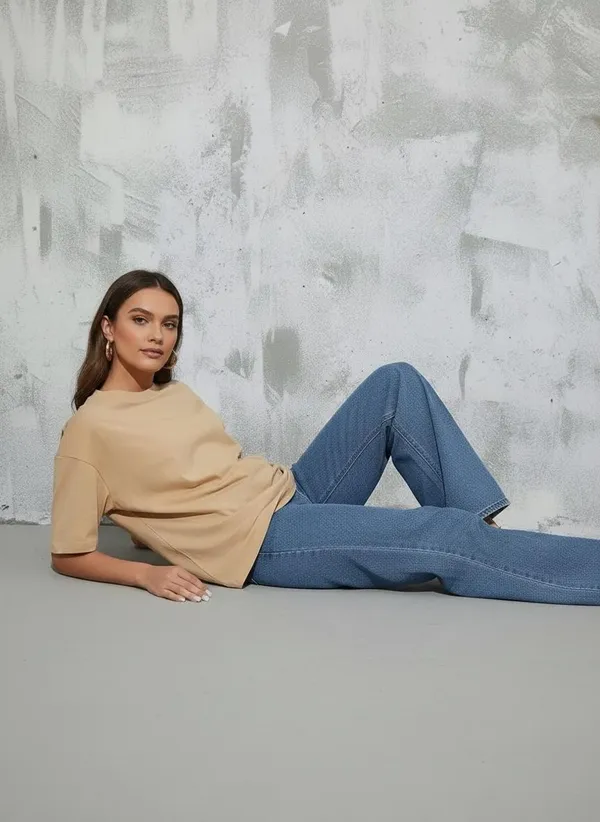 MiracleMonk_Women’s_Beige_Oversized_T-Shirt_|_Relaxed_Fit_Minimal_Tee