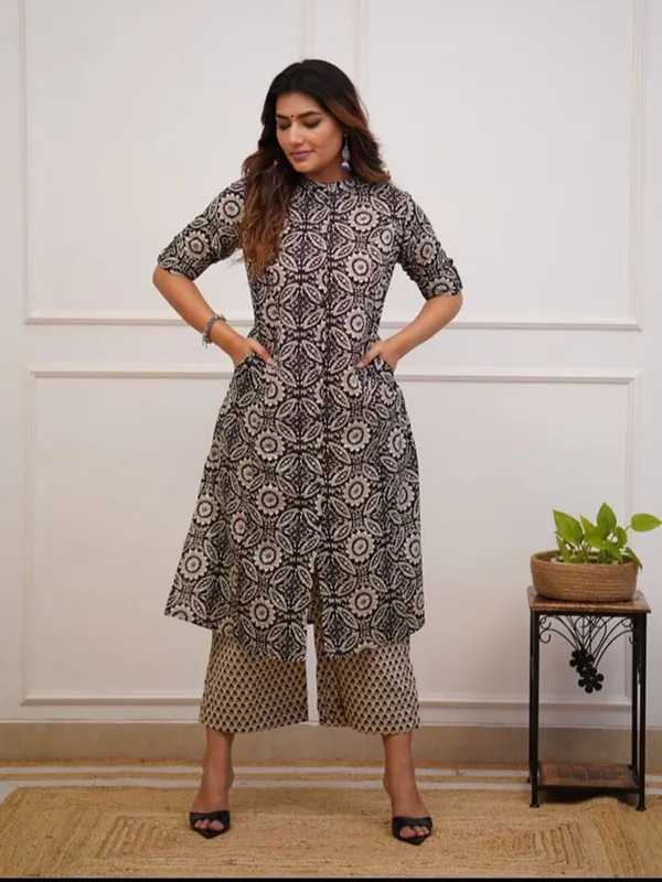 Black_Cotton_Chic_Princess_Cut_A-Line_Kurta_With_Palazzo_For_Women_&_Girls