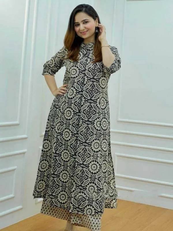 Black_Cotton_Chic_Princess_Cut_A-Line_Kurta_With_Palazzo_For_Women_&_Girls