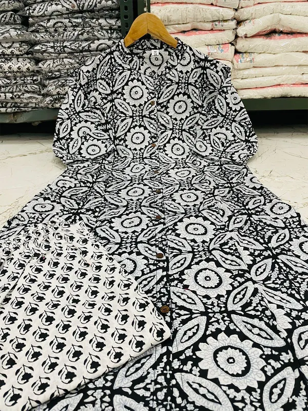 Black_Cotton_Chic_Princess_Cut_A-Line_Kurta_With_Palazzo_For_Women_&_Girls