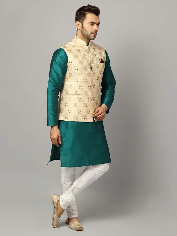 Men's_Silk_Blend_Regular_Kurta_Churidar_Pyjama_with_Bundi_Nehru_Jacket/Waistcoat